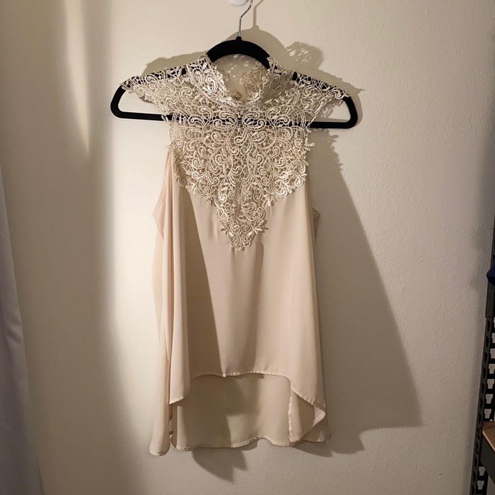 NELLA FANTASIA lace top